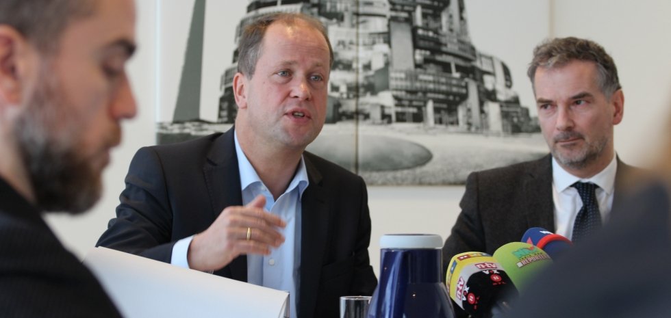 Gutachten widerlegt Aussagen von Innenminister Jäger